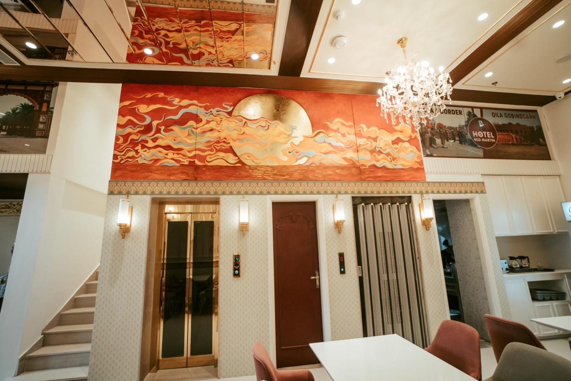 Hotel Stamps Red Martin By Eight Continents - 70 Steps From Golden Temple Amritsar Zewnętrze zdjęcie
